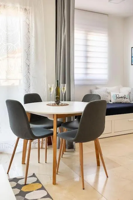 Seaesta Apartment Pool And Beach Slatine Croatia